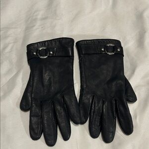 🩵$6 or 3/$10🩵 Fownes Brothers Black leather gloves sz medium